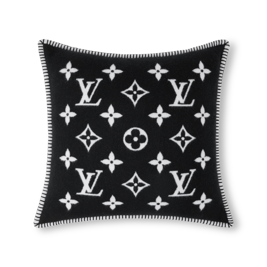 My Monogram Cushion S00 - Home and Art of Dining | LOUIS VUITTON